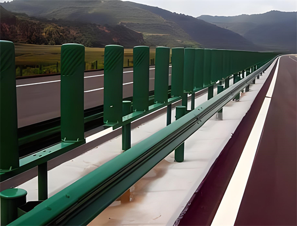 昭通三波护栏板在高速公路的应用
